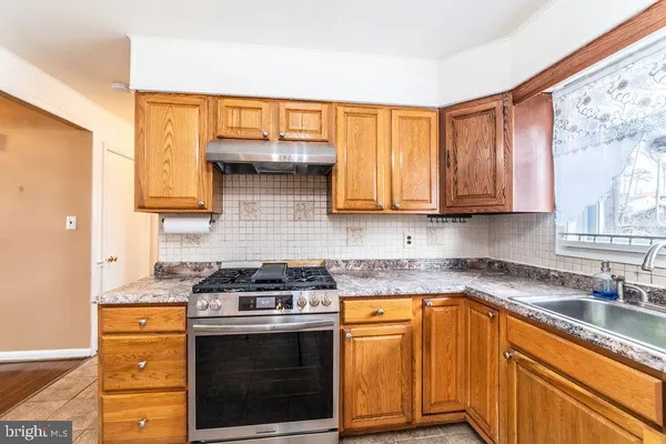 $485,000 | 7021 96th Place, Lanham, MD 20706