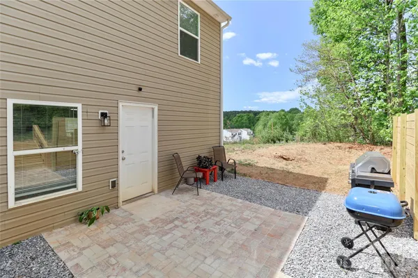 $298,000 | 162 4 Andrews Drive, Harmony, NC 28634