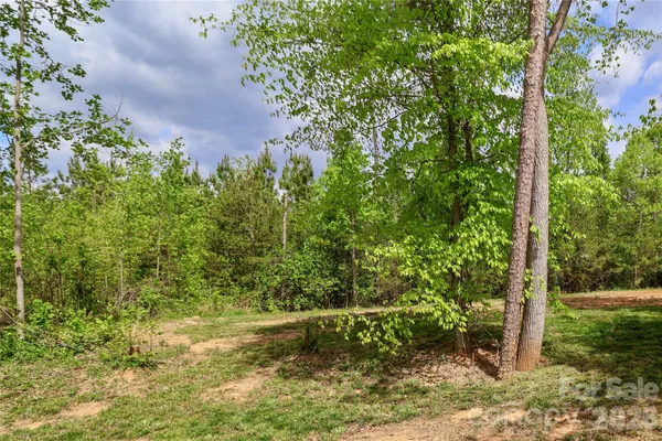 $298,000 | 162 4 Andrews Drive, Harmony, NC 28634