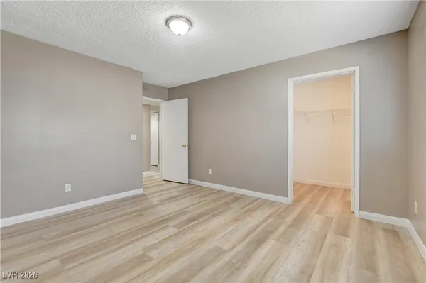$1,600 | 760 Hunters Creek Lane, Unit 104, Las Vegas, NV 89145