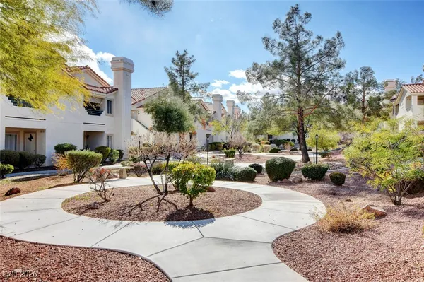 $1,600 | 760 Hunters Creek Lane, Unit 104, Las Vegas, NV 89145