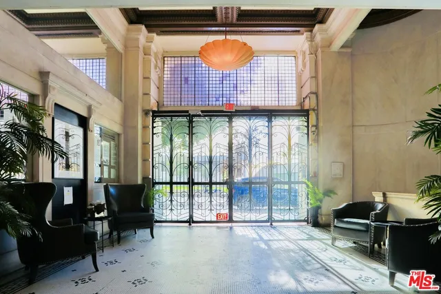 a living room filled with furniture