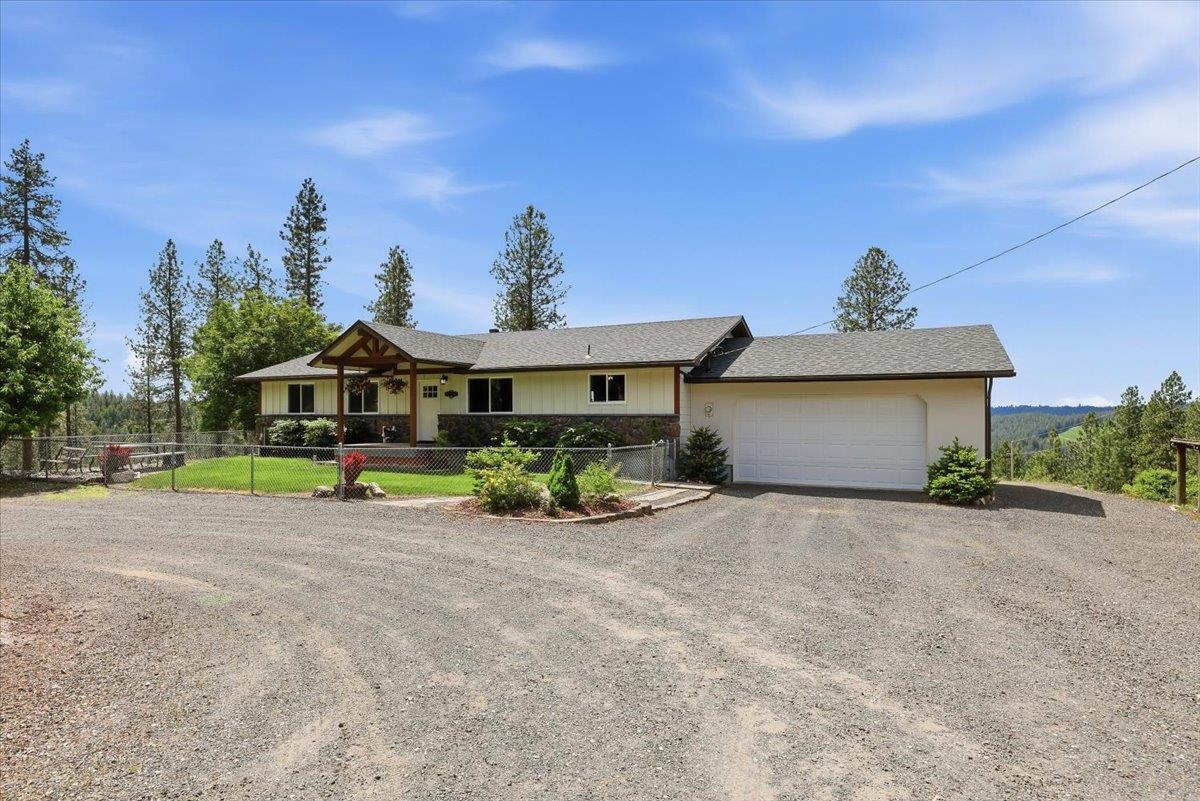 15009 East Cooper Road Mead, WA 99021 - Photo 1 of 50