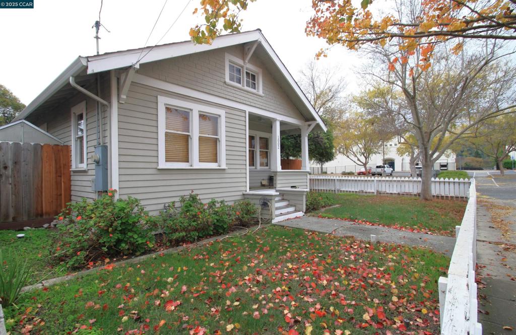 1002-1002 Warren Street Martinez, CA 94553 - Photo 2 of 26