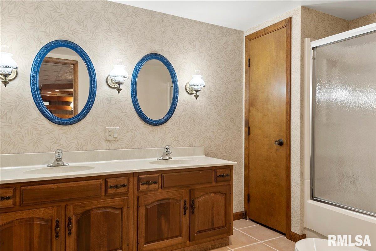 2413 South Walnut Street Springfield, IL 62704 - Photo 33 of 37 Gallery Image 33