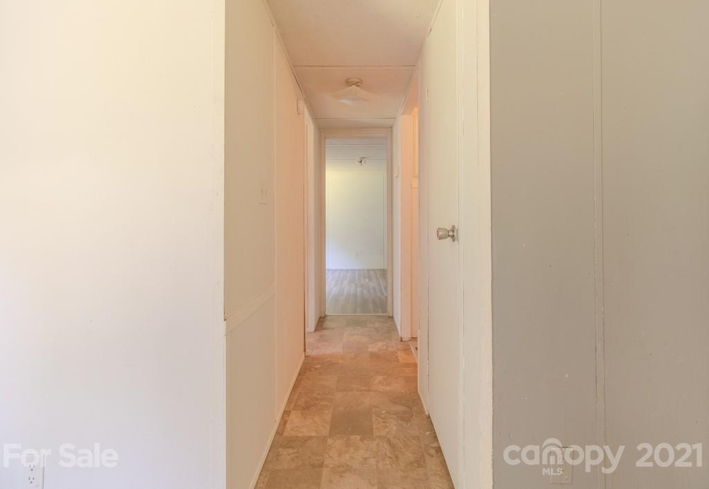 54 McDonald Road Arden, NC 28704 - Photo 6 of 19 Gallery Image 6
