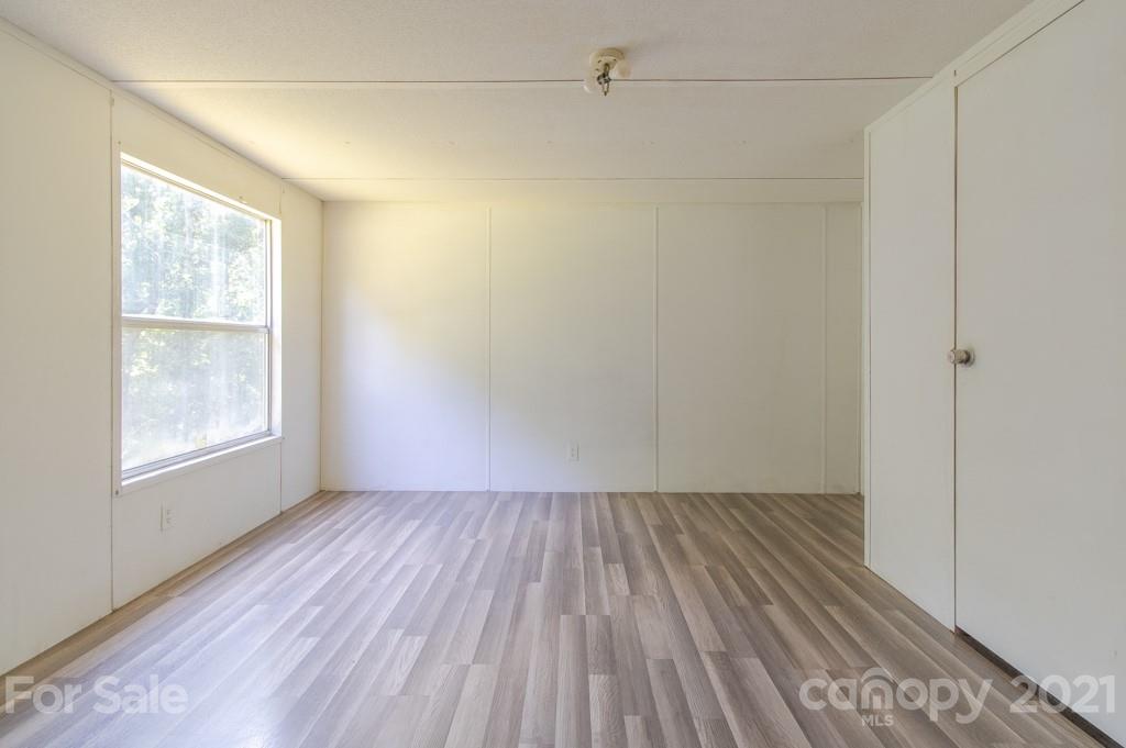 54 McDonald Road Arden, NC 28704 - Photo 9 of 19 Gallery Image 9