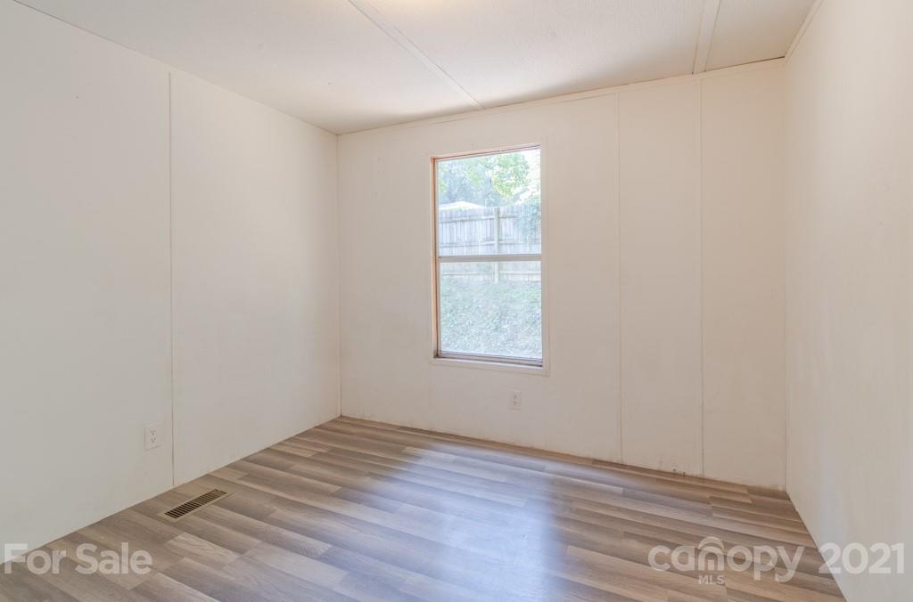 54 McDonald Road Arden, NC 28704 - Photo 10 of 19 Gallery Image 10