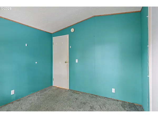 $65,000 | 375 La Casa Street, Unit 103, Eugene, OR 97402