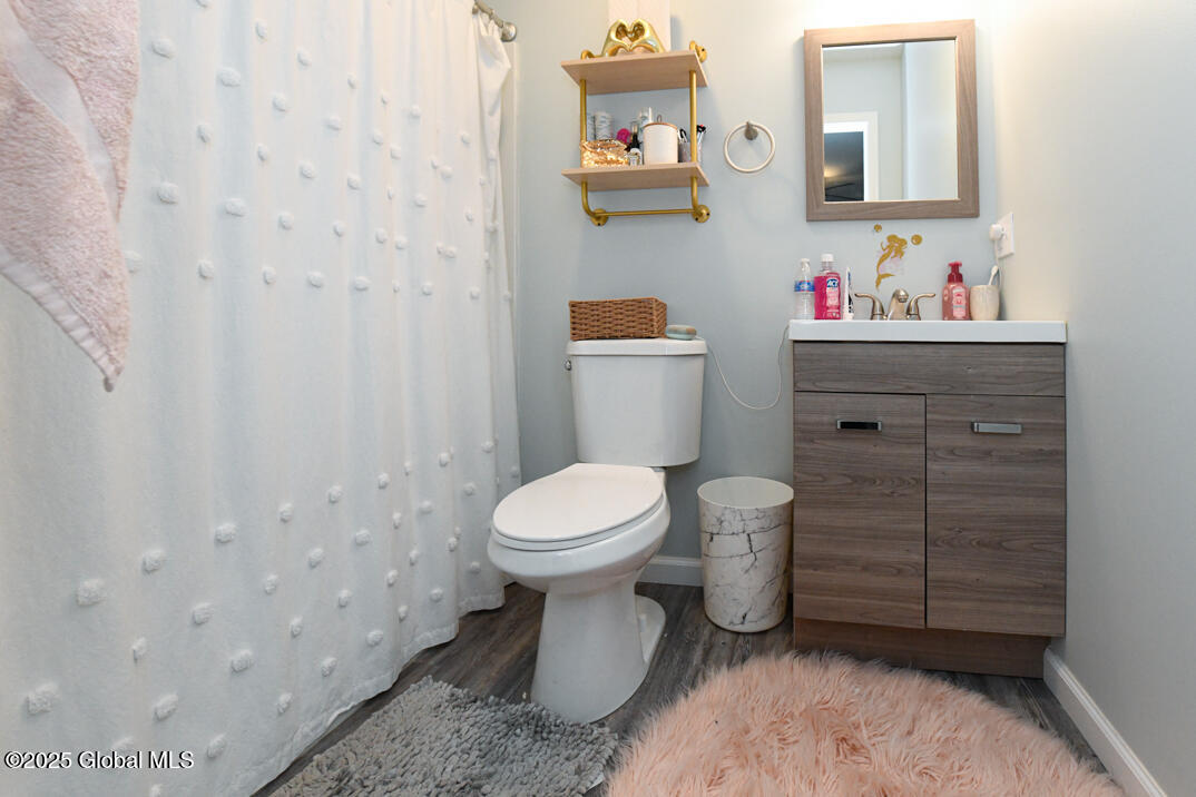 3399 Carman Road Schenectady, NY 12303 - Photo 12 of 22 B Back Bath
