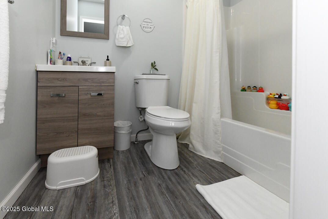 3399 Carman Road Schenectady, NY 12303 - Photo 8 of 22 A Back Bath