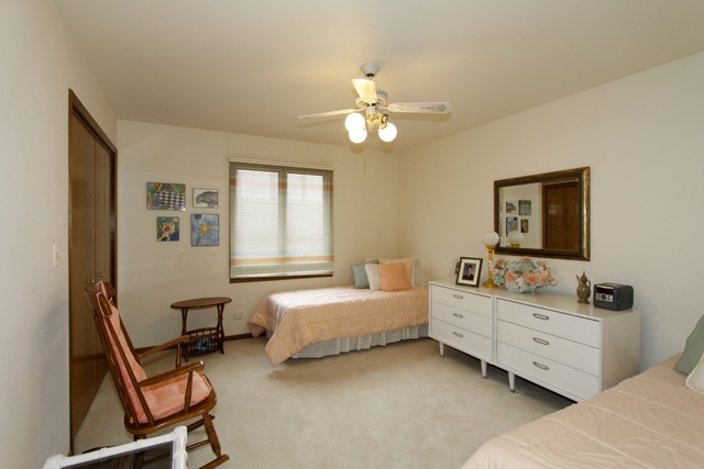 3338 Elmdale Road Glenview, IL 60025 - Photo 16 of 20 Gallery Image 16