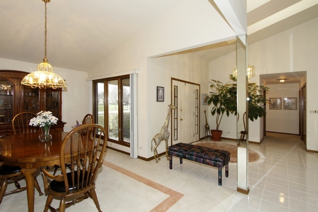 3338 Elmdale Road Glenview, IL 60025 - Photo 7 of 20 Gallery Image 7