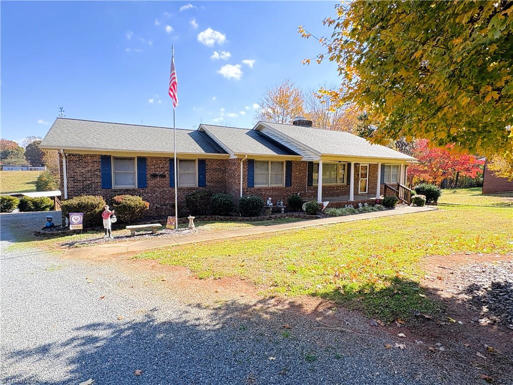 613 Barker Road Summerfield, NC 27358 - Photo 19 of 50