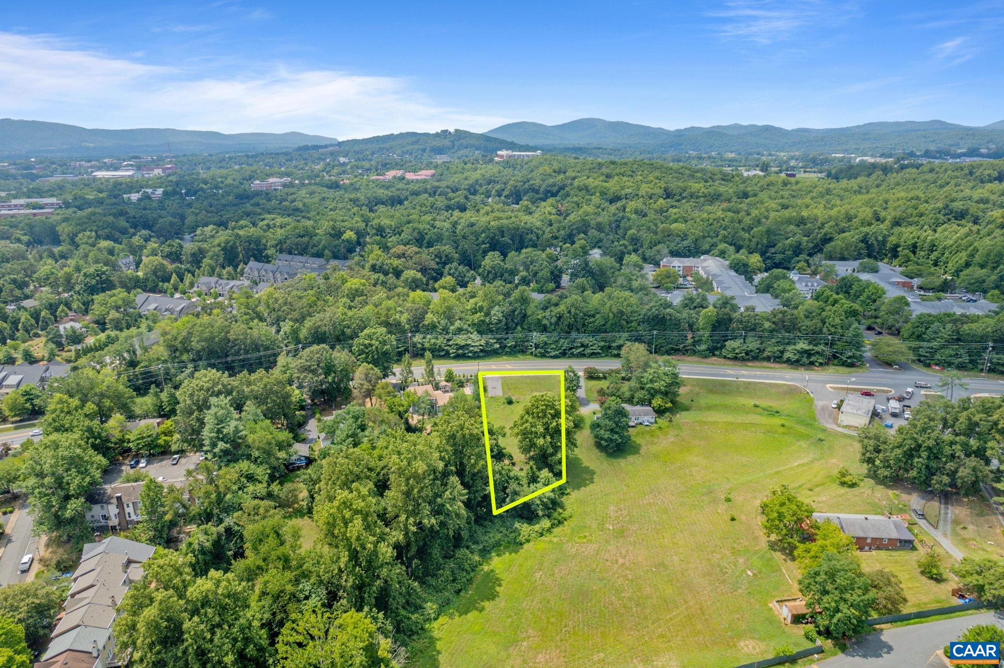 2541 Barracks Road Charlottesville, VA 22901 - Photo 11 of 14 Gallery Image 11