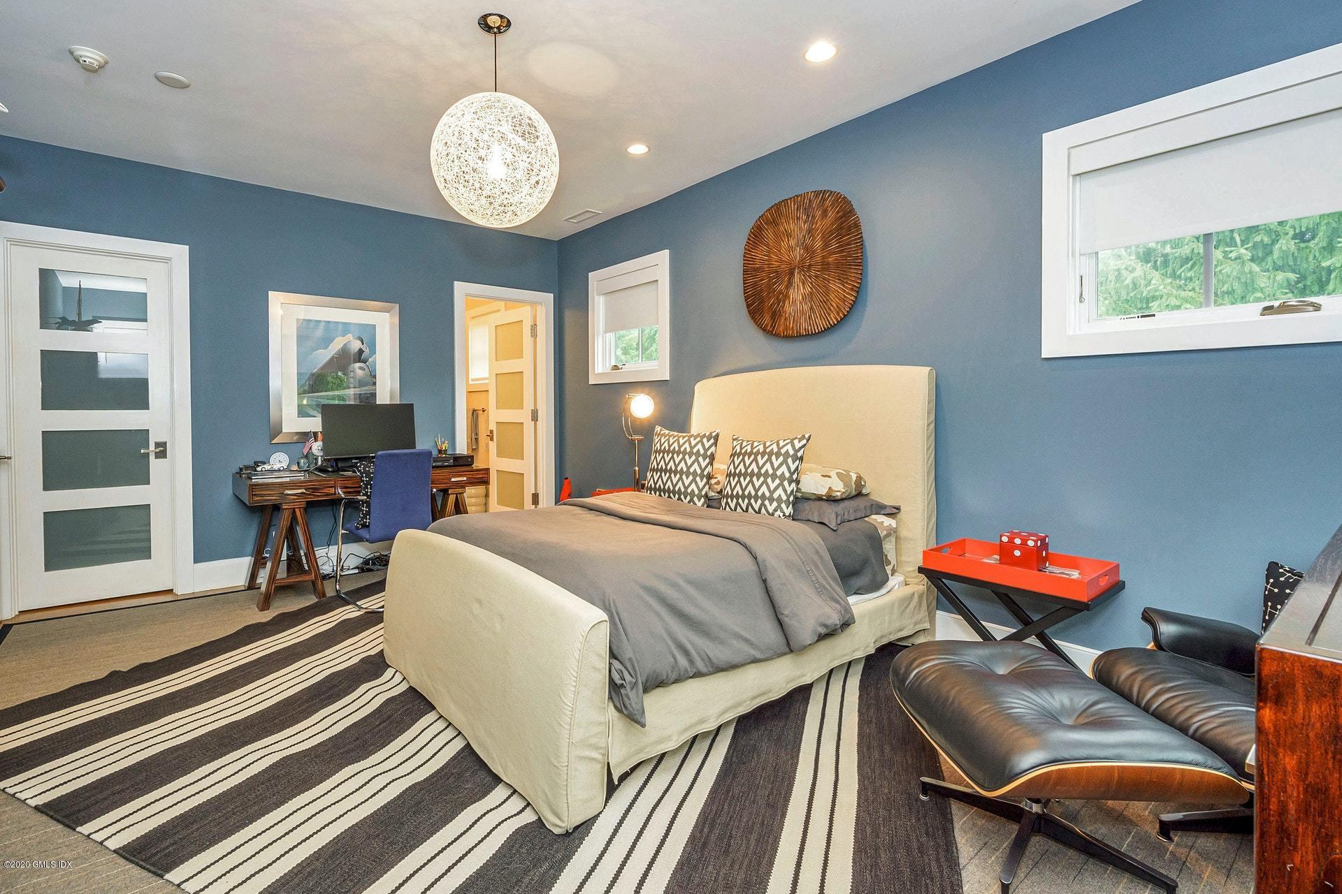 83 Howard Road Greenwich, CT 06831 - Photo 18 of 37 18