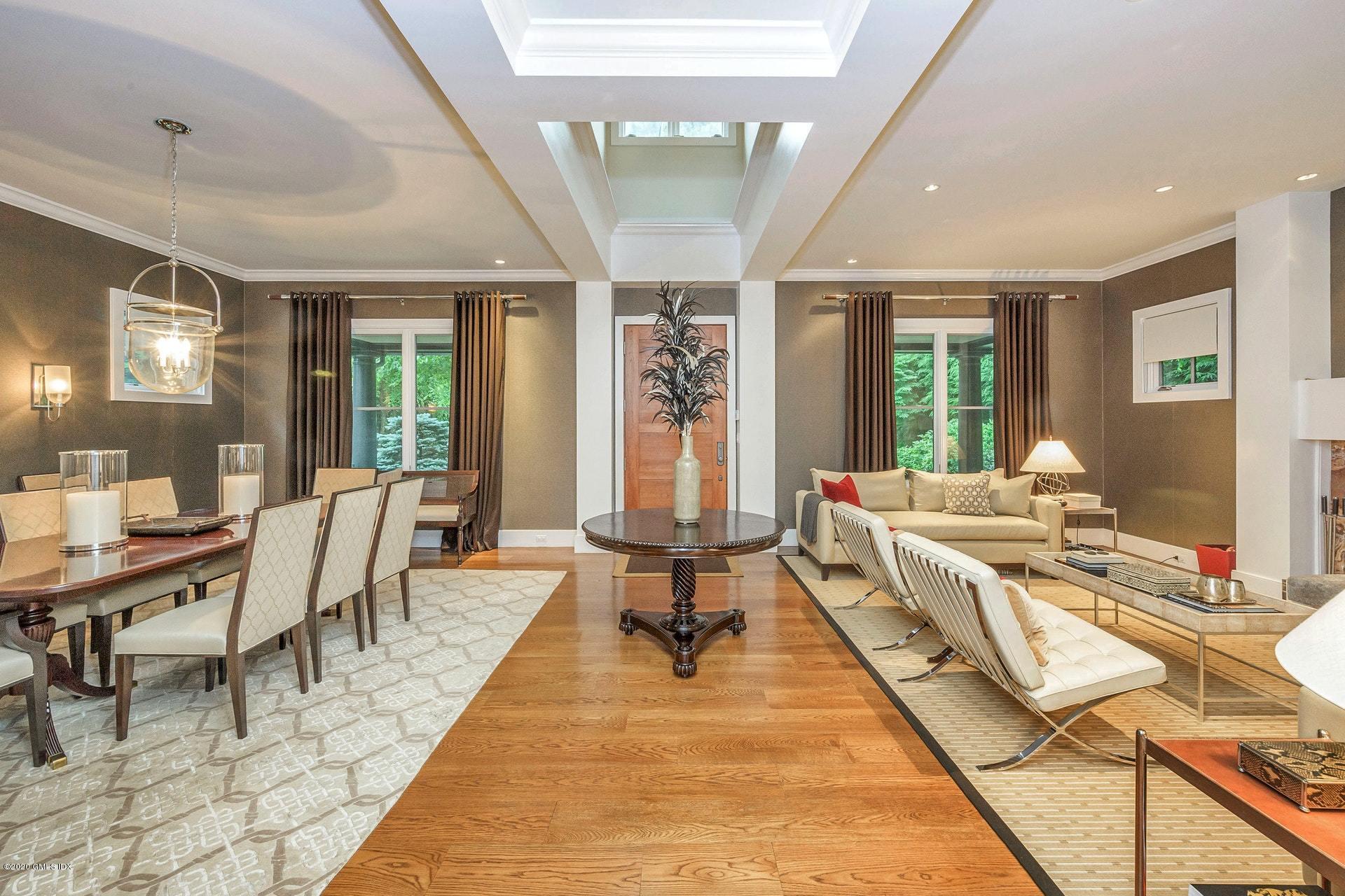 83 Howard Road Greenwich, CT 06831 - Photo 2 of 37 2