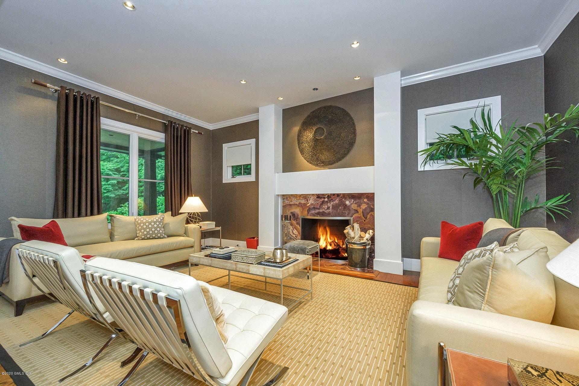 83 Howard Road Greenwich, CT 06831 - Photo 3 of 37 3