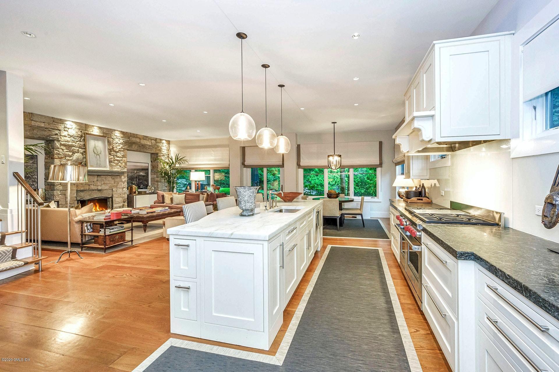 83 Howard Road Greenwich, CT 06831 - Photo 8 of 37 8