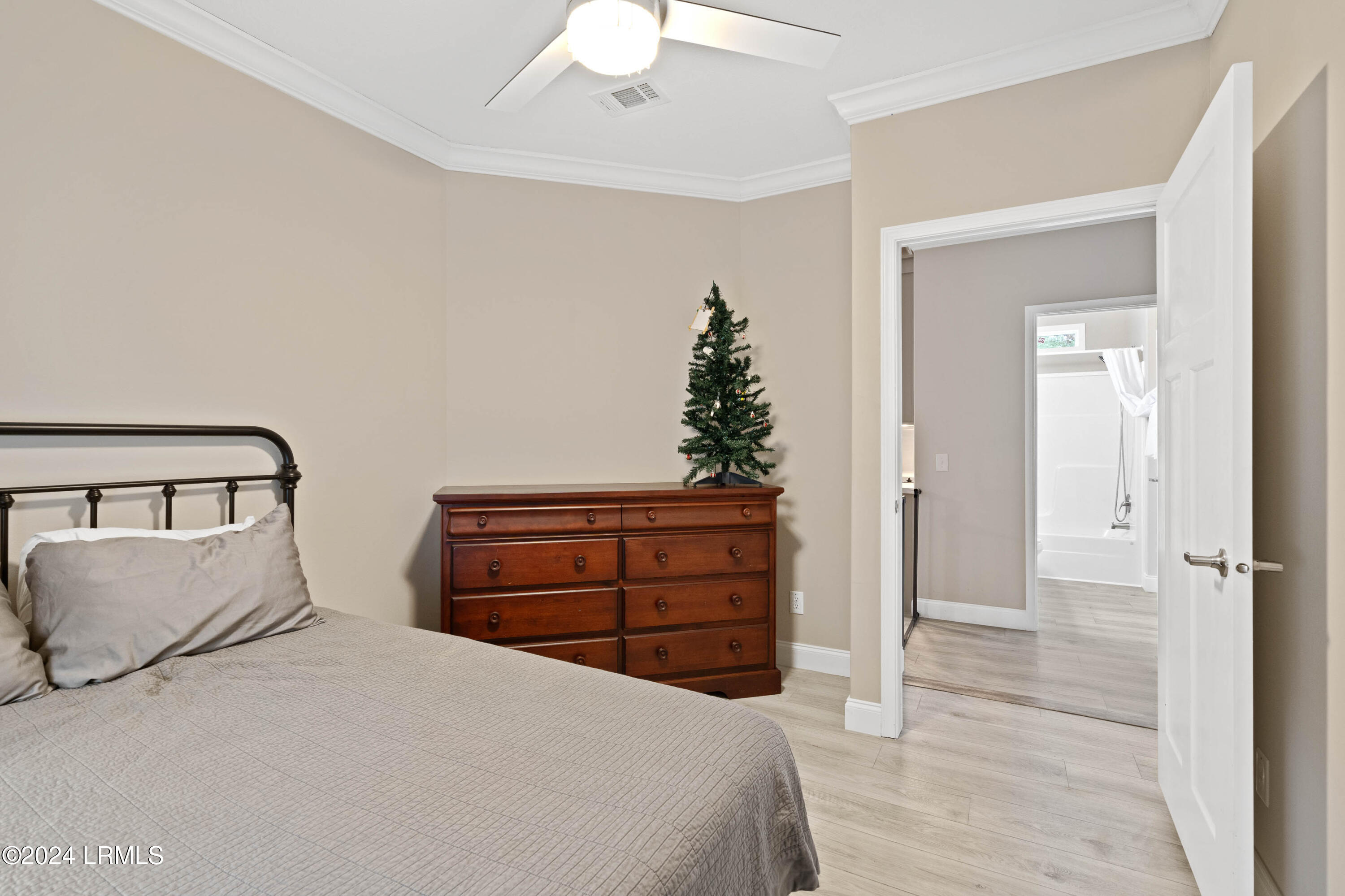18 Blythewood Road Beaufort, SC 29907 - Photo 16 of 31 18 Blythewood-21