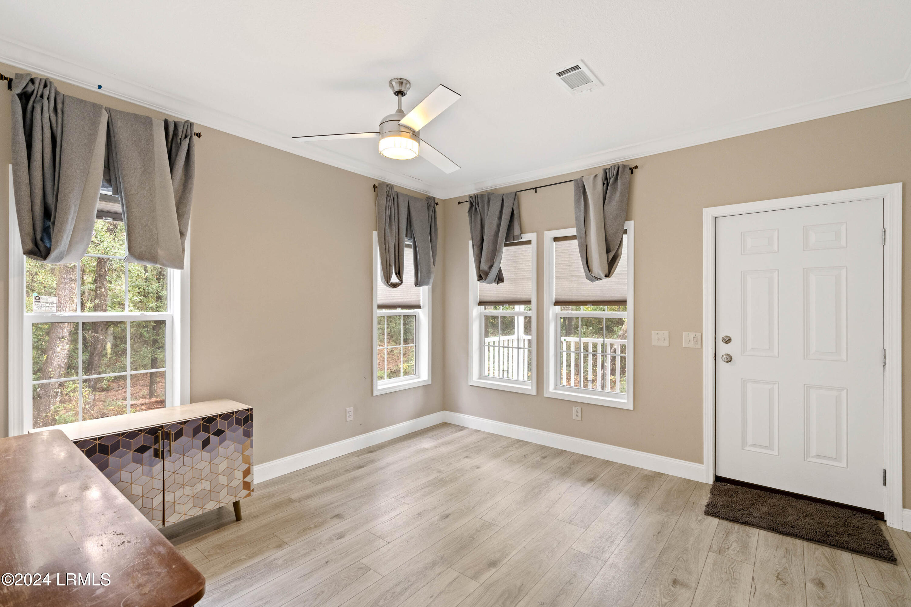 18 Blythewood Road Beaufort, SC 29907 - Photo 9 of 31 18 Blythewood-14