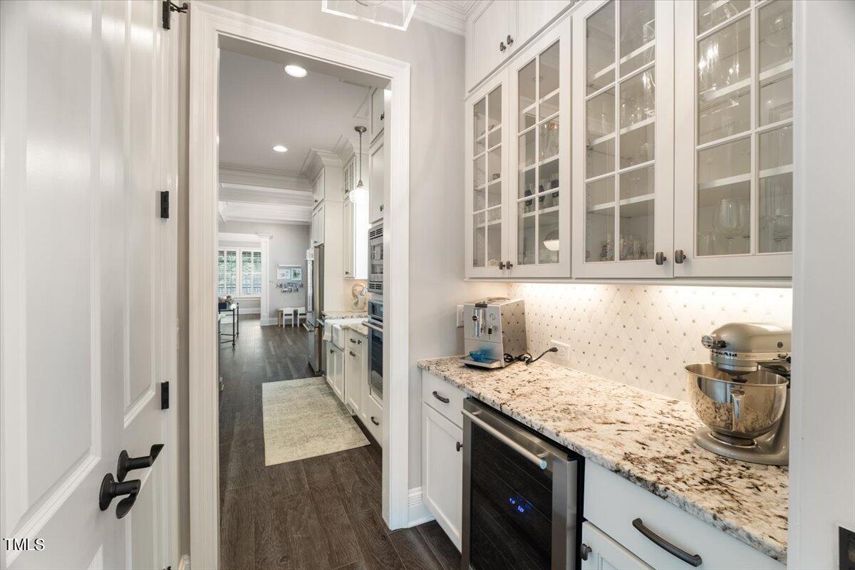 1342 Queensferry Road Cary, NC 27511 - Photo 21 of 63 08-P1190649