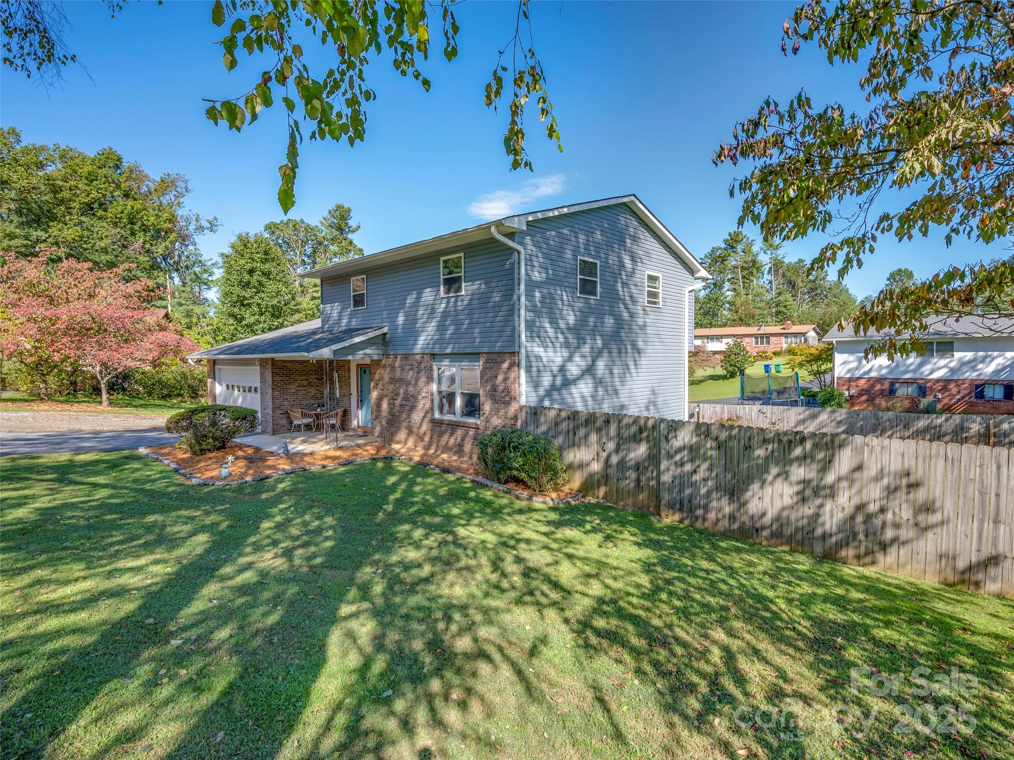 4 Daniel Drive Fletcher, NC 28732 - Photo 4 of 48