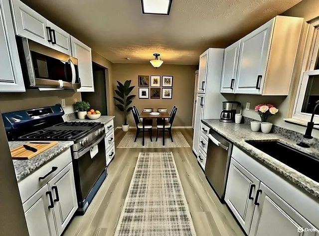 $299,900 | 4 Lou Ann Lane, Delmont, PA 15626