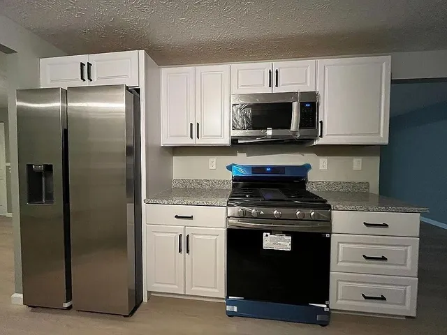 $299,900 | 4 Lou Ann Lane, Delmont, PA 15626