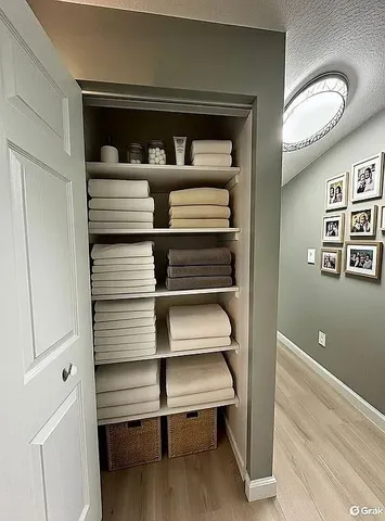 $299,900 | 4 Lou Ann Lane, Delmont, PA 15626