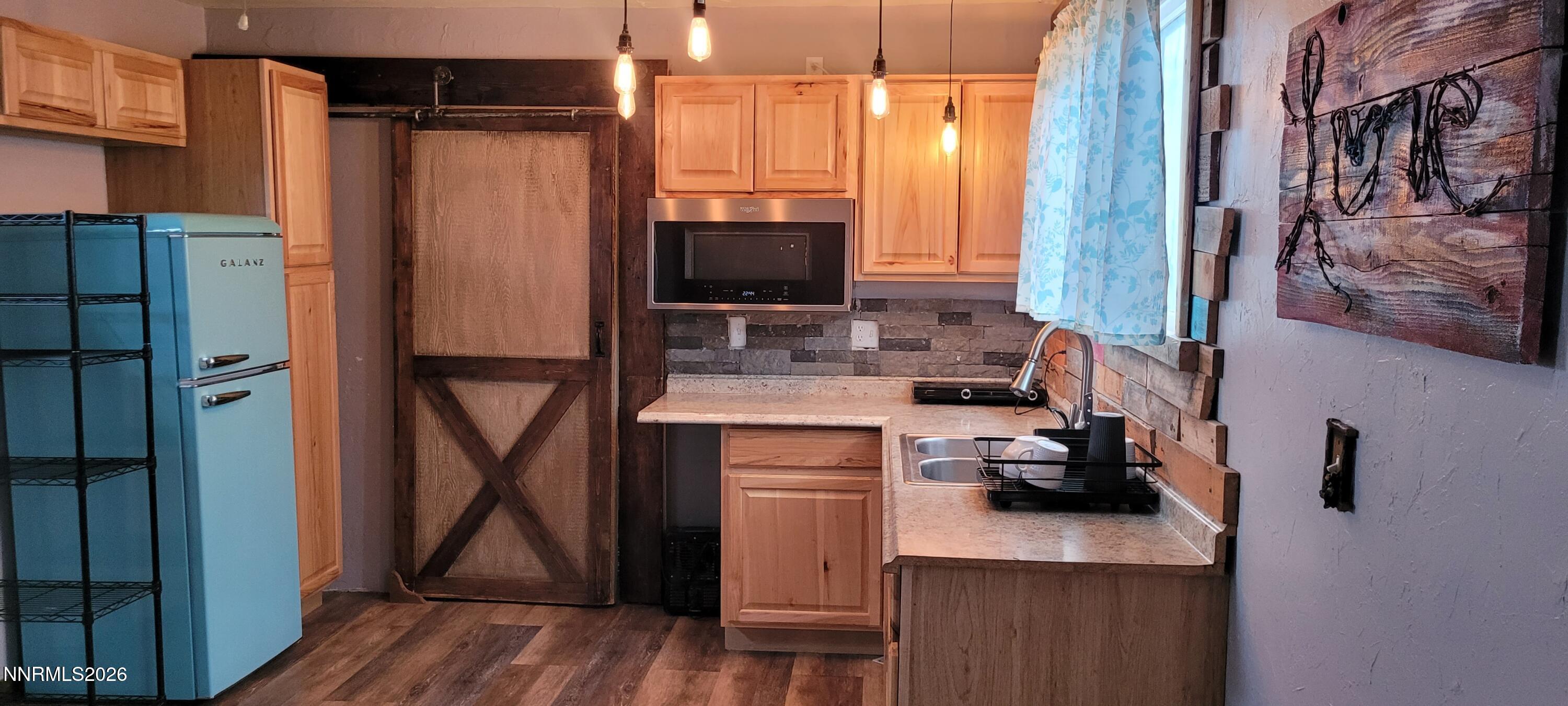 11 Lower Colony Road Wellington, NV 89444 - Photo 27 of 46 cottage kitchen 2