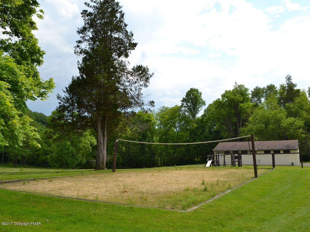 1044 Upper Ridge View Drive East Stroudsburg, PA 18302 - Photo 24 of 27