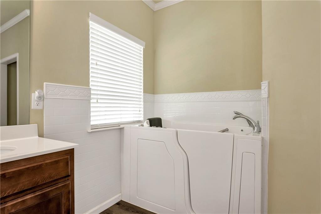 3601 Canton Road, Unit 111 Marietta, GA 30066 - Photo 23 of 44 Gallery Image 23