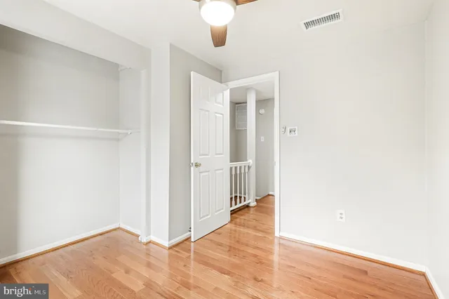 $440,000 | 1904 Pohick Creek Court, Woodbridge, VA 22192