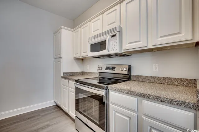 $233,000 | 999 Algonquin Drive, Unit E, Pawleys Island, SC 29585