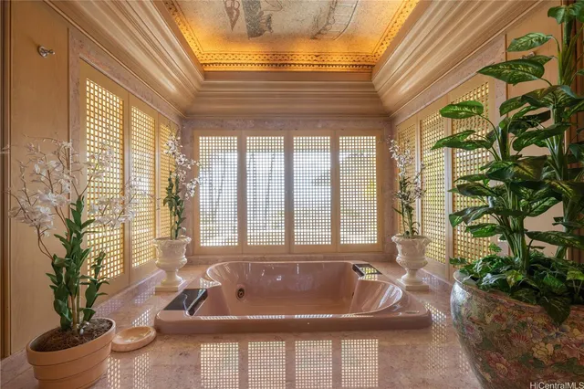 $37,500,000 | 4324 Kaikoo Place, Honolulu, HI 96816