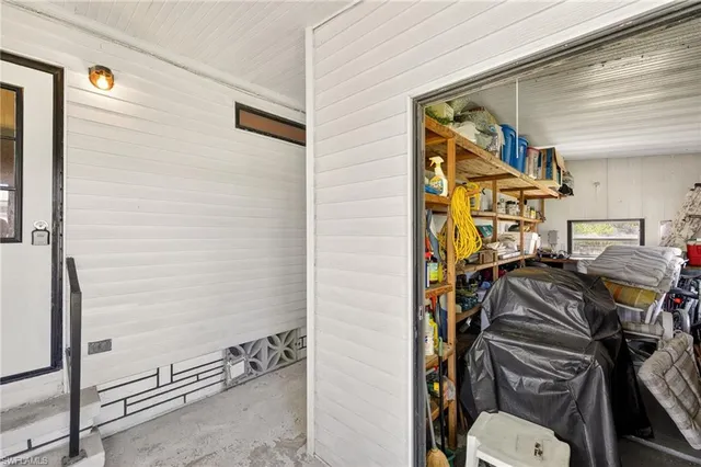 a view of walk in closet