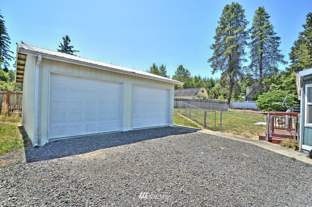 685 King Road Winlock, WA 98596 - Photo 4 of 15