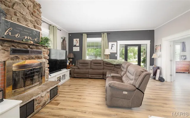 $258,000 | 401 West Gibbs Street, Salem, MO 65560