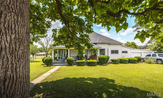 $258,000 | 401 West Gibbs Street, Salem, MO 65560