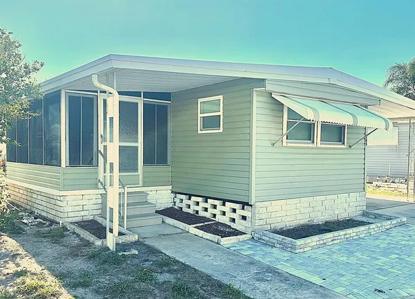 $95,000 | 9790 66th Street North, Unit 265, Pinellas Park, FL 33777