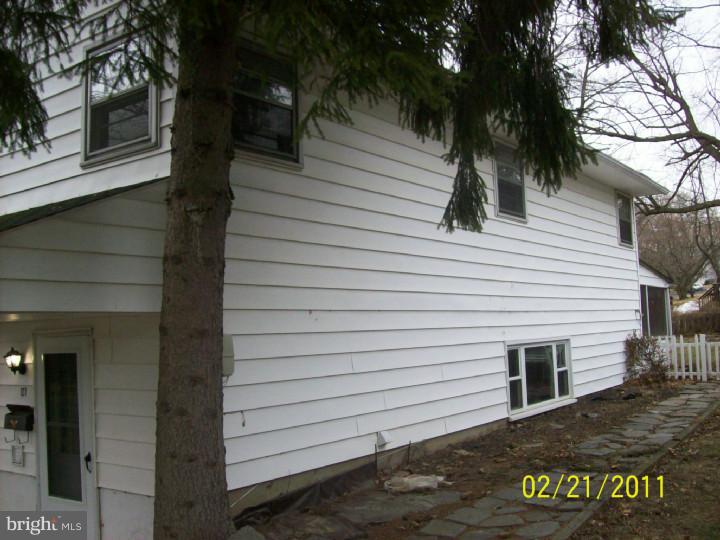127 Madison Road Willow Grove, PA 19090 - Photo 3 of 13 Gallery Image 3