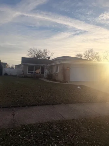 a view of a terrace with sky view