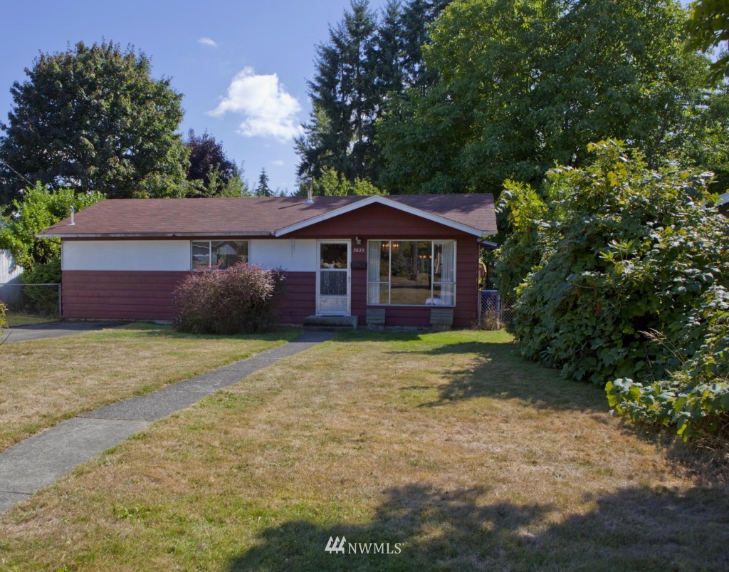 3625 Northeast 9th Street Renton, WA 98056 - Photo 2 of 13