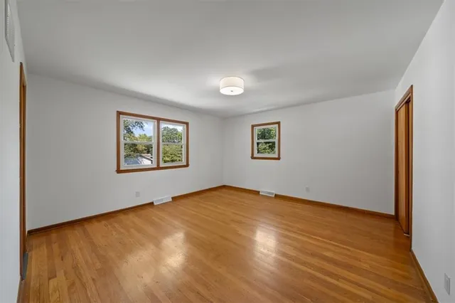 $595,000 | 8204 Tomahawk Road, Prairie Village, KS 66208