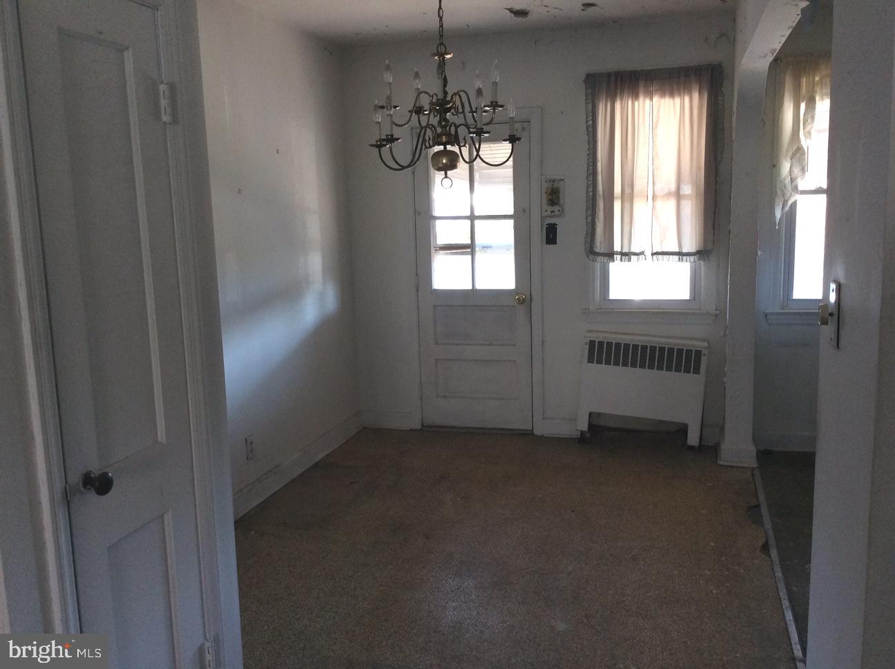 3571 Benzinger Road Baltimore, MD 21229 - Photo 3 of 9 Gallery Image 3