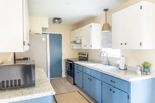 $775,000 | 449-457 East Colorado Street, La Grange, TX 78945