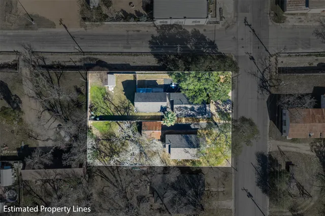 $775,000 | 449-457 East Colorado Street, La Grange, TX 78945