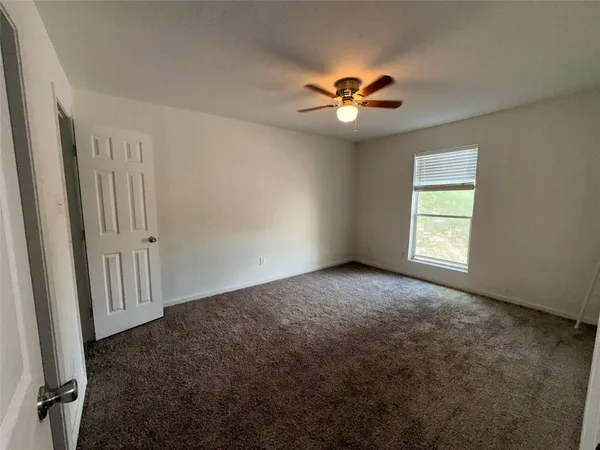 $1,350 | 8100 Creekbend Drive, Unit 152, Houston, TX 77071