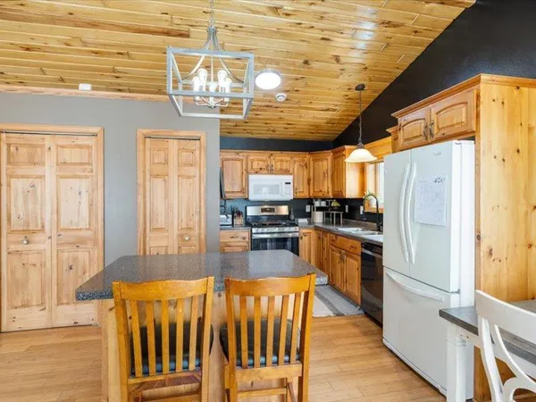 $374,999 | 22448 County Road 333, Bovey, MN 55709